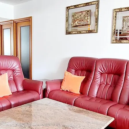 Apartmant Centar Soleo アパート